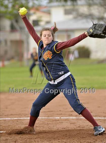 Thumbnail 1 in El Rancho @ Cantwell-Sacred Heart photogallery.