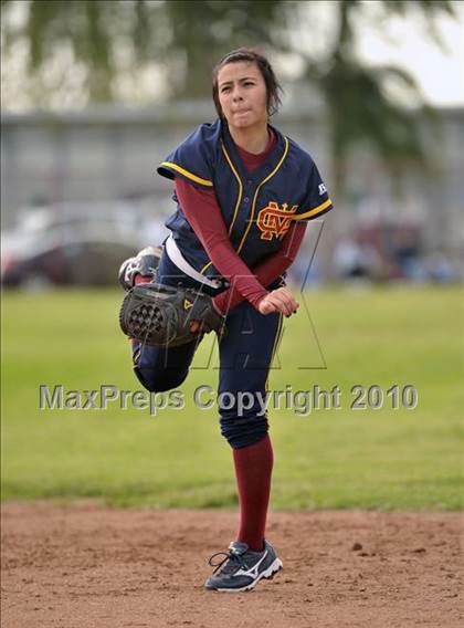 Thumbnail 2 in El Rancho @ Cantwell-Sacred Heart photogallery.