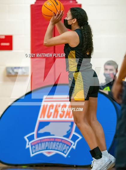 Thumbnail 1 in Princeton vs. Murphy (NCHSAA 1A Final) (1 of 2 - the game) photogallery.