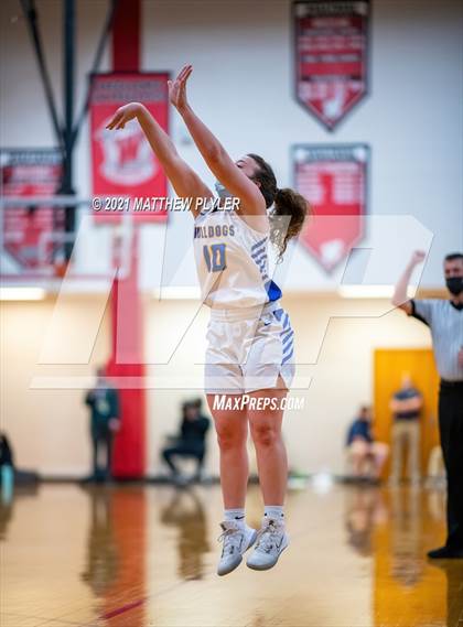 Thumbnail 3 in Princeton vs. Murphy (NCHSAA 1A Final) (1 of 2 - the game) photogallery.