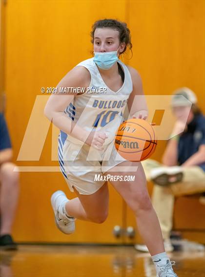 Thumbnail 1 in Princeton vs. Murphy (NCHSAA 1A Final) (1 of 2 - the game) photogallery.