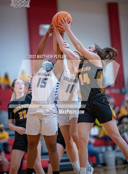 Thumbnail 1 in Princeton vs. Murphy (NCHSAA 1A Final) (1 of 2 - the game) photogallery.