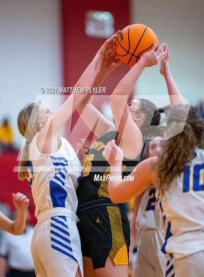 Thumbnail 2 in Princeton vs. Murphy (NCHSAA 1A Final) (1 of 2 - the game) photogallery.