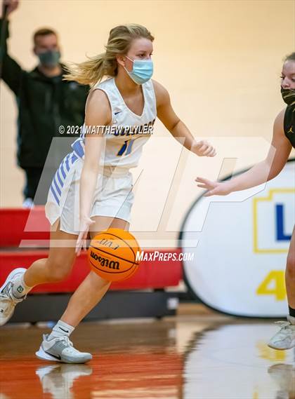 Thumbnail 2 in Princeton vs. Murphy (NCHSAA 1A Final) (1 of 2 - the game) photogallery.