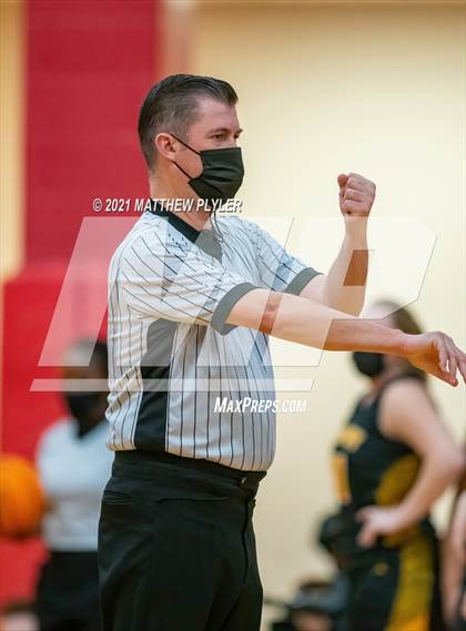 Thumbnail 2 in Princeton vs. Murphy (NCHSAA 1A Final) (1 of 2 - the game) photogallery.