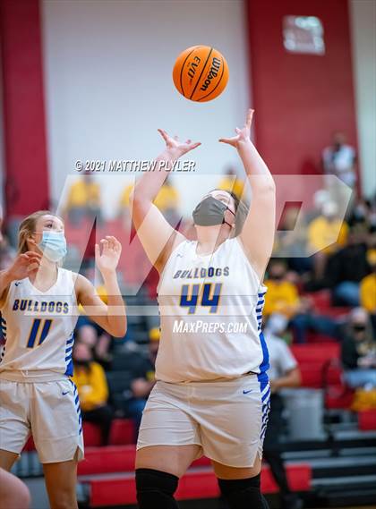 Thumbnail 1 in Princeton vs. Murphy (NCHSAA 1A Final) (1 of 2 - the game) photogallery.