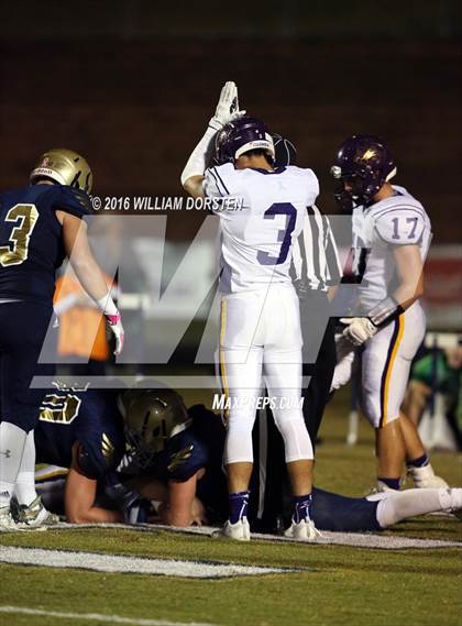 Thumbnail 1 in Independence vs Columbia Central photogallery.