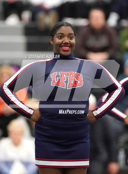 Thumbnail 1 in Utica Eisenhower vs. Franklin (MHSAA Districts) photogallery.