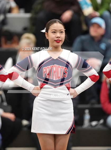 Thumbnail 3 in Utica Eisenhower vs. Franklin (MHSAA Districts) photogallery.