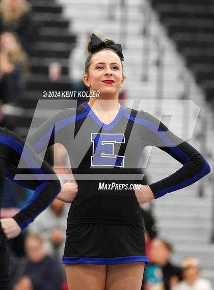 Thumbnail 2 in Utica Eisenhower vs. Franklin (MHSAA Districts) photogallery.