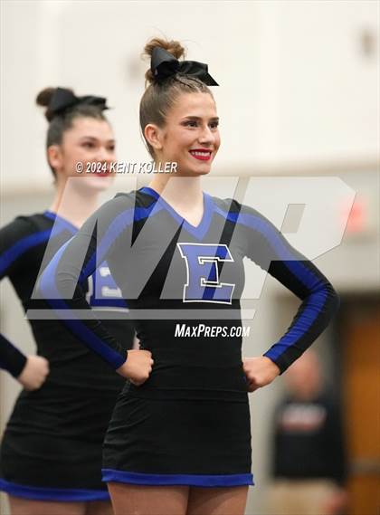 Thumbnail 1 in Utica Eisenhower vs. Franklin (MHSAA Districts) photogallery.