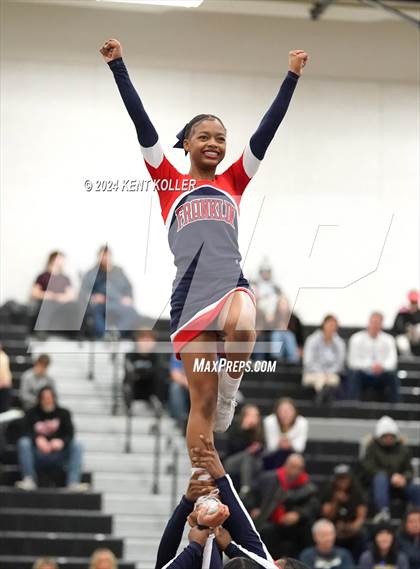 Thumbnail 3 in Utica Eisenhower vs. Franklin (MHSAA Districts) photogallery.
