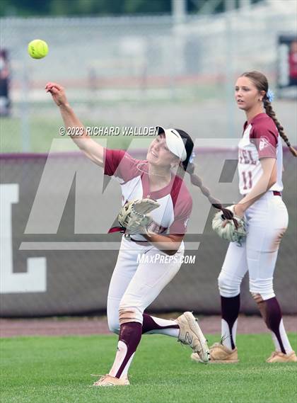 Thumbnail 1 in Pennsbury @ Caravel photogallery.