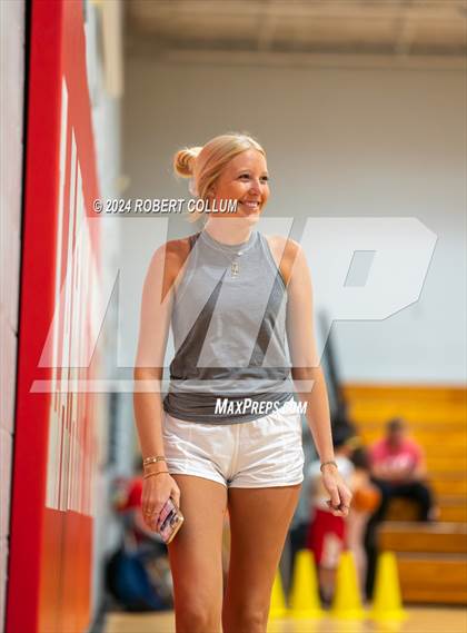Thumbnail 3 in West Union vs South Pontotoc (Scrimmage) photogallery.