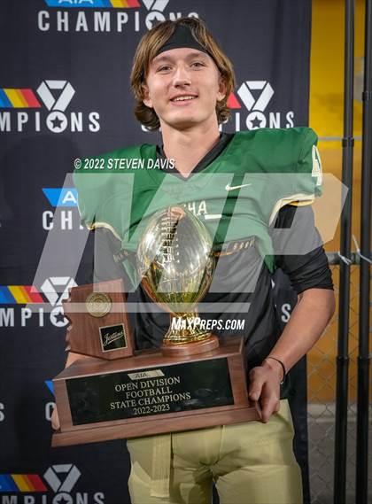 Thumbnail 1 in Saguaro vs. Basha (AIA Open Awards) photogallery.