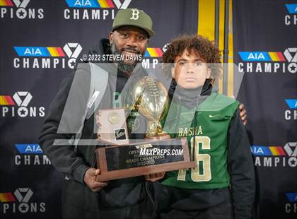 Thumbnail 2 in Saguaro vs. Basha (AIA Open Awards) photogallery.