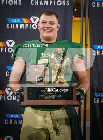 Thumbnail 1 in Saguaro vs. Basha (AIA Open Awards) photogallery.