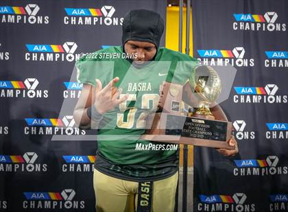 Thumbnail 3 in Saguaro vs. Basha (AIA Open Awards) photogallery.