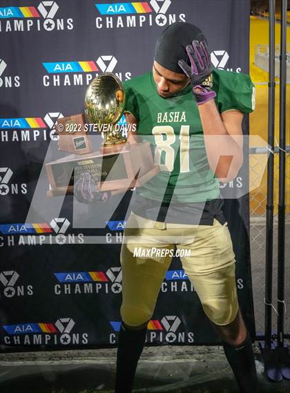 Thumbnail 3 in Saguaro vs. Basha (AIA Open Awards) photogallery.