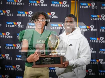 Thumbnail 3 in Saguaro vs. Basha (AIA Open Awards) photogallery.