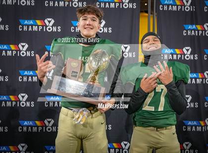 Thumbnail 1 in Saguaro vs. Basha (AIA Open Awards) photogallery.
