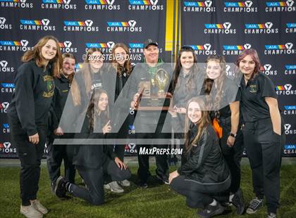 Thumbnail 3 in Saguaro vs. Basha (AIA Open Awards) photogallery.