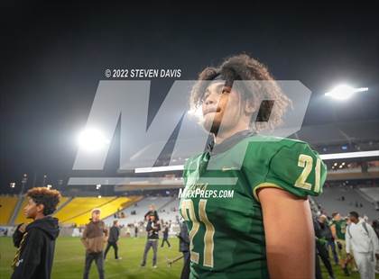 Thumbnail 1 in Saguaro vs. Basha (AIA Open Awards) photogallery.