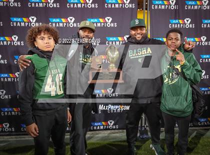 Thumbnail 1 in Saguaro vs. Basha (AIA Open Awards) photogallery.