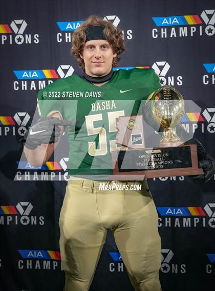 Thumbnail 1 in Saguaro vs. Basha (AIA Open Awards) photogallery.