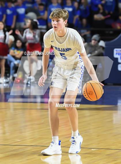 Thumbnail 3 in Monument Valley vs. Valley Christian (AIA 3A Final) photogallery.