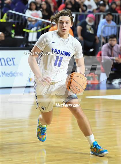 Thumbnail 2 in Monument Valley vs. Valley Christian (AIA 3A Final) photogallery.