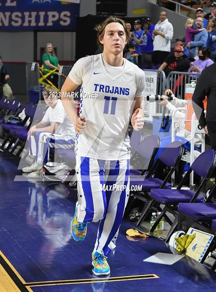 Thumbnail 1 in Monument Valley vs. Valley Christian (AIA 3A Final) photogallery.