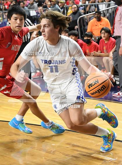 Thumbnail 2 in Monument Valley vs. Valley Christian (AIA 3A Final) photogallery.