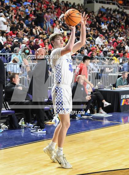 Thumbnail 3 in Monument Valley vs. Valley Christian (AIA 3A Final) photogallery.