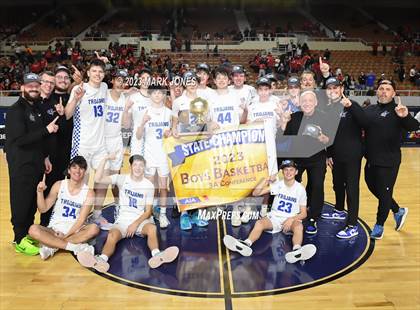 Thumbnail 3 in Monument Valley vs. Valley Christian (AIA 3A Final) photogallery.