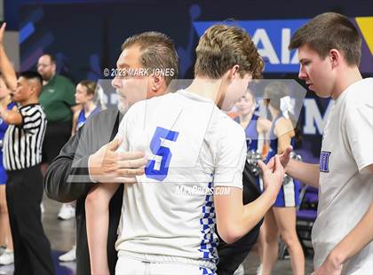 Thumbnail 2 in Monument Valley vs. Valley Christian (AIA 3A Final) photogallery.