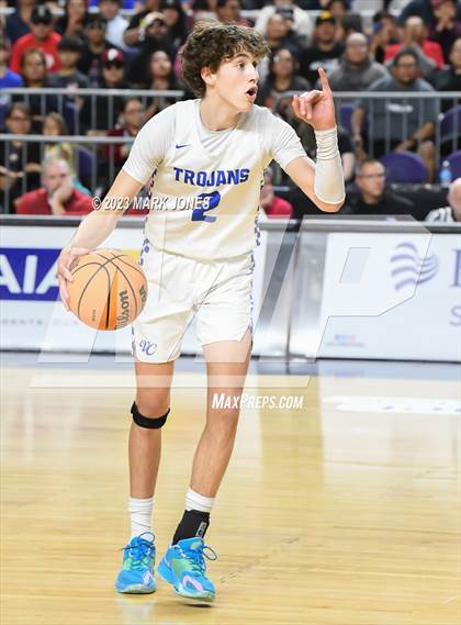 Thumbnail 3 in Monument Valley vs. Valley Christian (AIA 3A Final) photogallery.