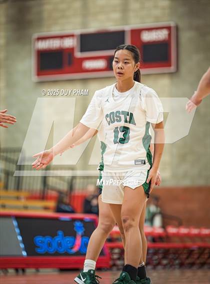Thumbnail 2 in Harvard-Westlake vs. Mira Costa (Kiernan Klassic Showcase) photogallery.