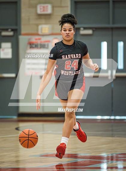 Thumbnail 3 in Harvard-Westlake vs. Mira Costa (Kiernan Klassic Showcase) photogallery.