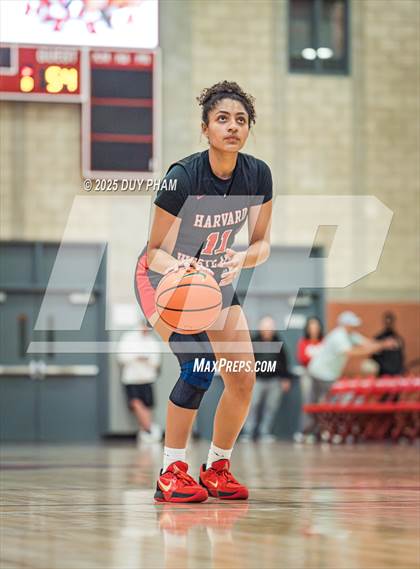 Thumbnail 3 in Harvard-Westlake vs. Mira Costa (Kiernan Klassic Showcase) photogallery.