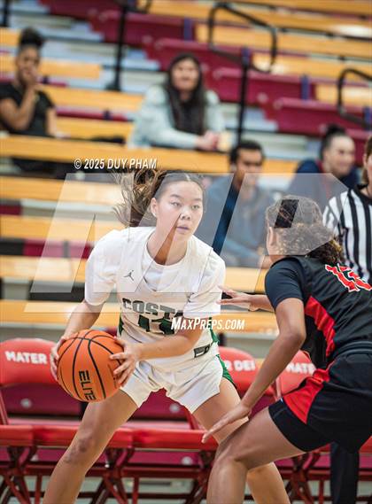 Thumbnail 2 in Harvard-Westlake vs. Mira Costa (Kiernan Klassic Showcase) photogallery.