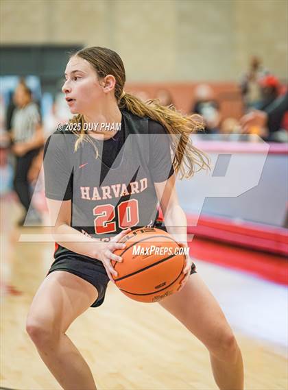 Thumbnail 3 in Harvard-Westlake vs. Mira Costa (Kiernan Klassic Showcase) photogallery.