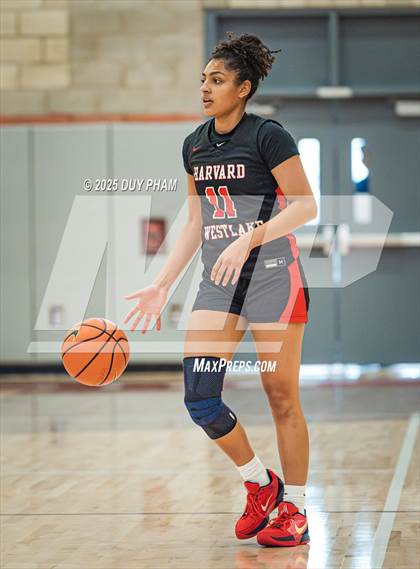 Thumbnail 1 in Harvard-Westlake vs. Mira Costa (Kiernan Klassic Showcase) photogallery.