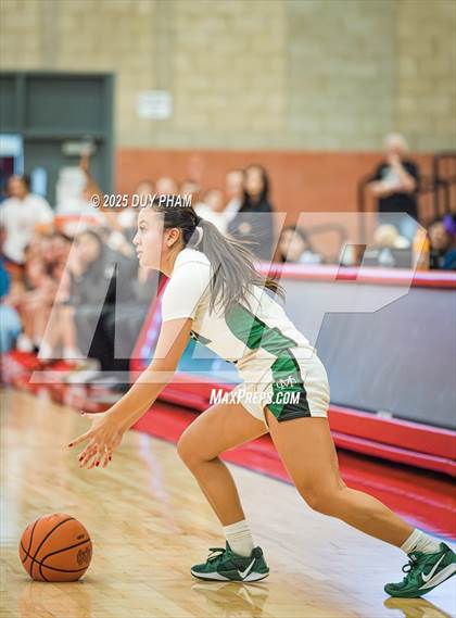 Thumbnail 1 in Harvard-Westlake vs. Mira Costa (Kiernan Klassic Showcase) photogallery.