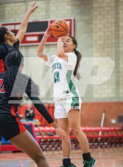 Thumbnail 2 in Harvard-Westlake vs. Mira Costa (Kiernan Klassic Showcase) photogallery.