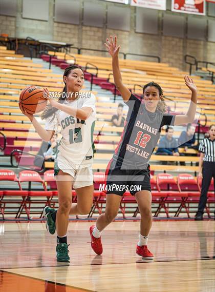 Thumbnail 3 in Harvard-Westlake vs. Mira Costa (Kiernan Klassic Showcase) photogallery.