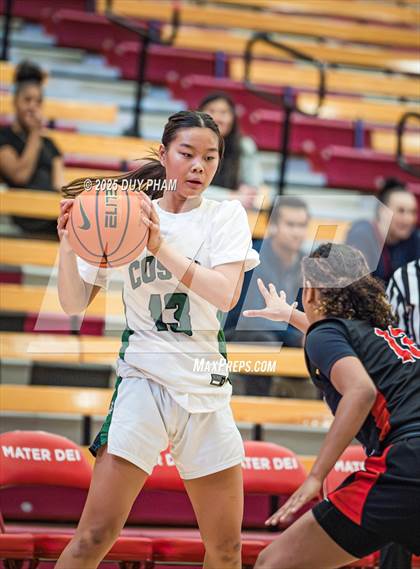 Thumbnail 1 in Harvard-Westlake vs. Mira Costa (Kiernan Klassic Showcase) photogallery.