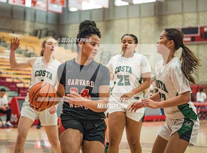 Thumbnail 3 in Harvard-Westlake vs. Mira Costa (Kiernan Klassic Showcase) photogallery.