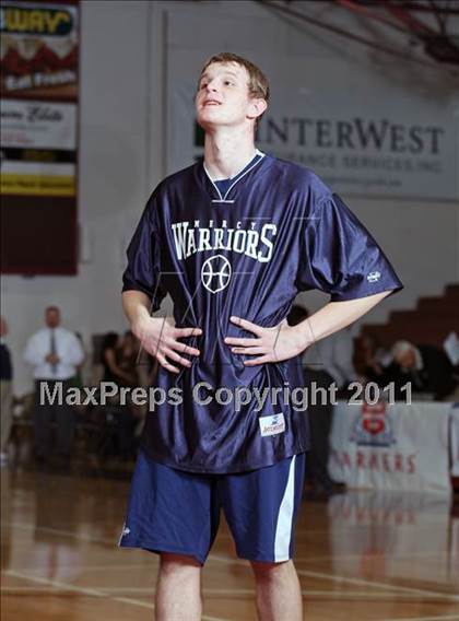 Thumbnail 2 in Paradise Adventist Academy vs. Mercy (CIF NS D6 Final) photogallery.