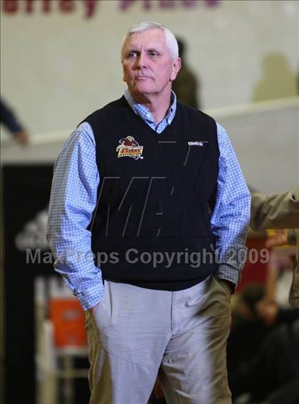 Thumbnail 1 in St. Anthony vs. Bishop O'Dowd (MaxPreps Holiday Classic) photogallery.